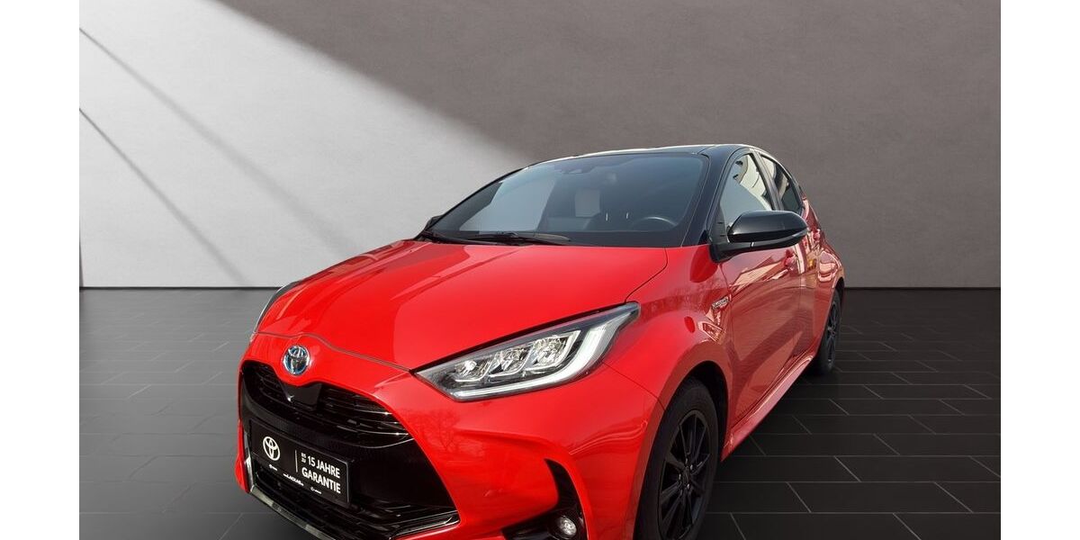 Toyota Yaris 41.962 km 22.598 &euro; Dinslaken 46537