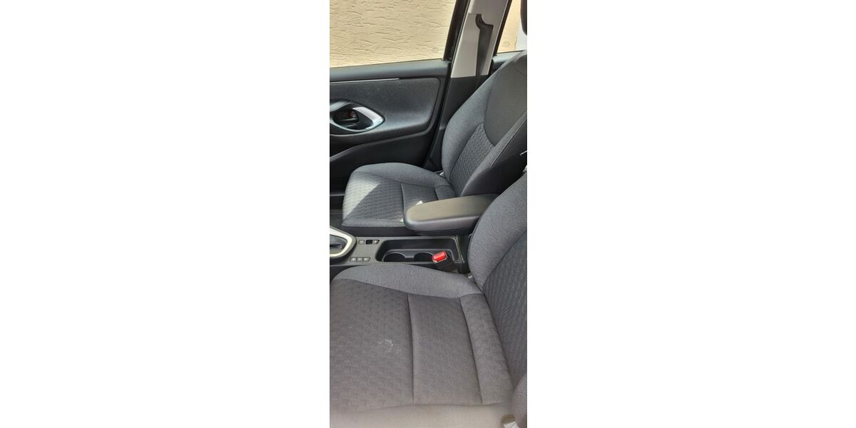 Toyota Yaris 70.000 km 16.800 &euro; Euskirchen 53881