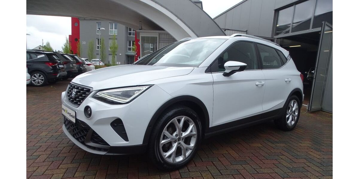 Seat Arona 25.796 km 18.800 &euro; Hofgeismar 34369