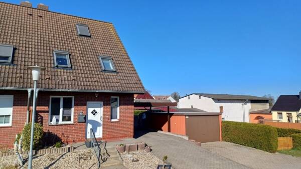 Doppelhaushälfte Ballenstedt Radisleben - 4 Zimmer, 110 m&sup2;, 199.000&euro; | Angebot:26170577