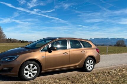 Opel Astra 98.000 km 9.500 &euro; Irschenberg 83737