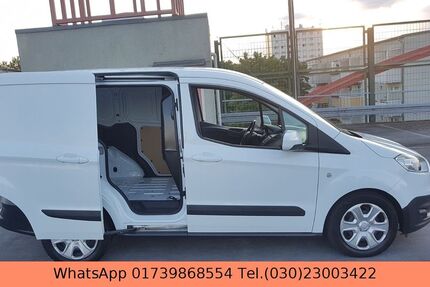 Ford Transit Courier 80.900 km 10.200 &euro; Berlin 13581