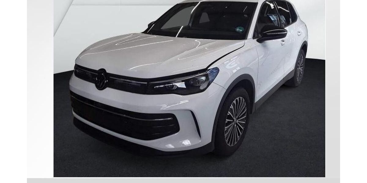 VW Tiguan 26.300 km 34.740 &euro; Roth 91154