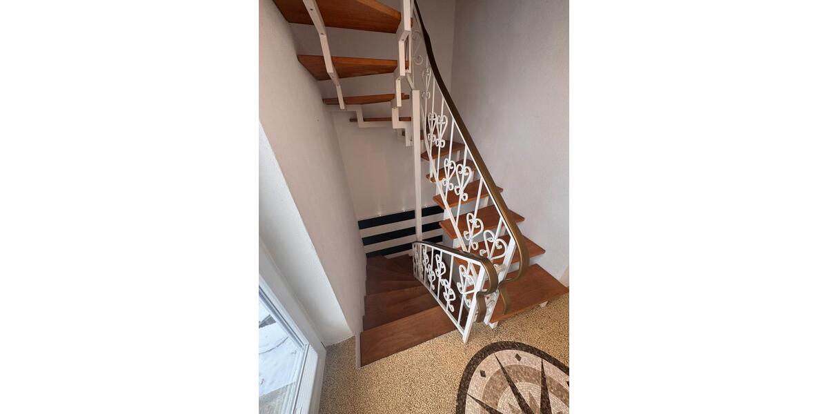 Doppelhaushälfte Ruderting - 7 Zimmer, 229 m&sup2;, 495.000&euro; | Angebot:26217335