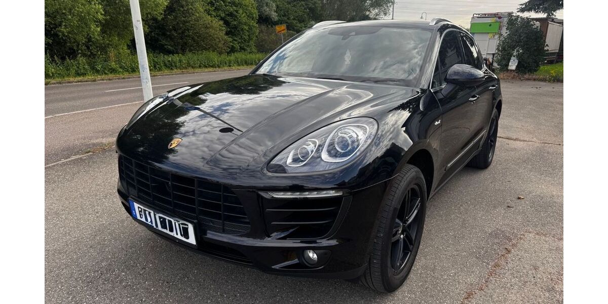 Porsche Macan 129.000 km 29.500 &euro; Göppingen 73035