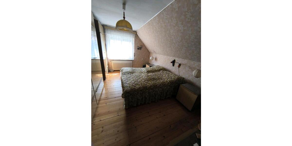 Einfamilienhaus Nebra (Unstrut) - 7 Zimmer, 145 m&sup2;, 99.500&euro; | Angebot:26418663