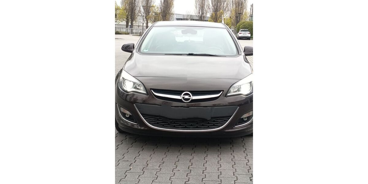 Opel Astra 146.000 km 5.500 &euro; München 80997