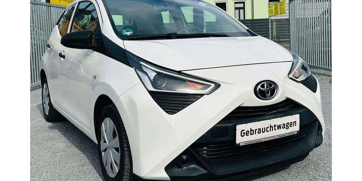 Toyota Aygo 92.500 km 6.999 &euro; Dresden 01259