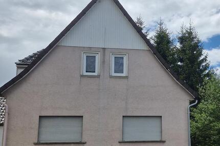 Haus Schwalmtal - 6 Zimmer, 125 m&sup2;, 90.000&euro; | Angebot:26710391