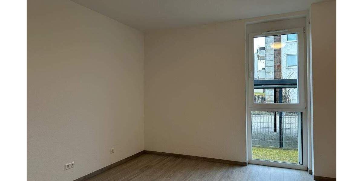 Etagenwohnung Blumberg - 3 Zimmer, 122 m&sup2;, 384.300&euro; | Angebot:26787379