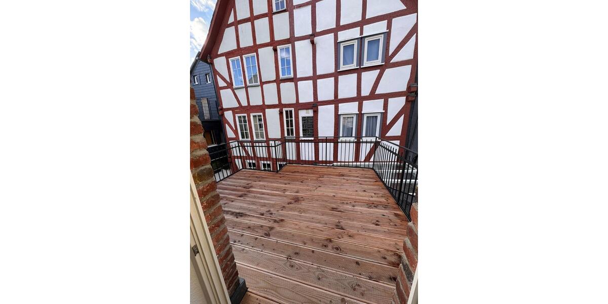Etagenwohnung Herborn - 4.5 Zimmer, 143 m&sup2;, 1.200&euro; | Angebot:26336725