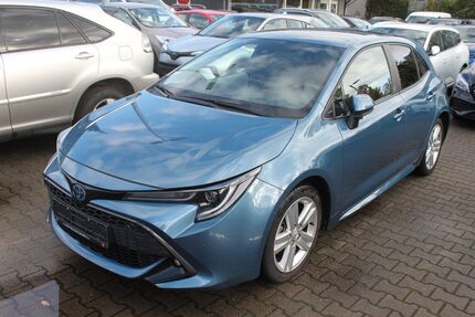 Toyota Corolla 33.450 km 22.900 &euro; Berlin 12057