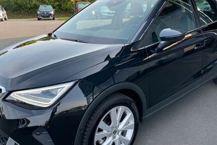 Seat Arona 18.301 km 20.980 € Bitburg 54634