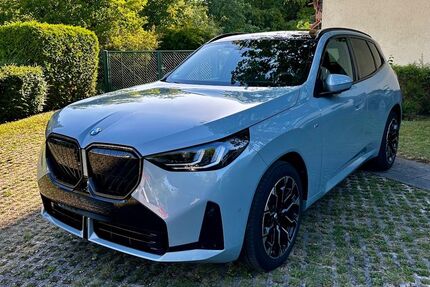 BMW X3 6.842 km 64.880 &euro; München 80993