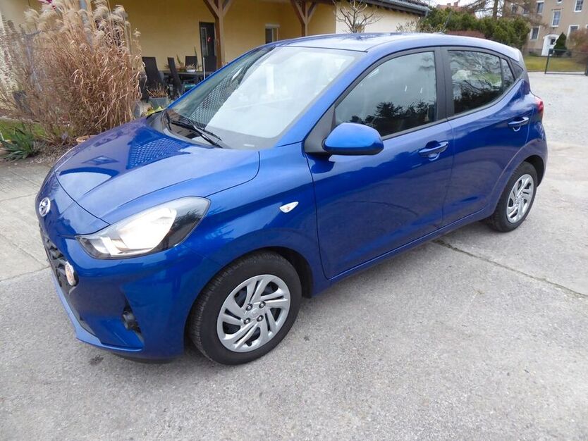i10
