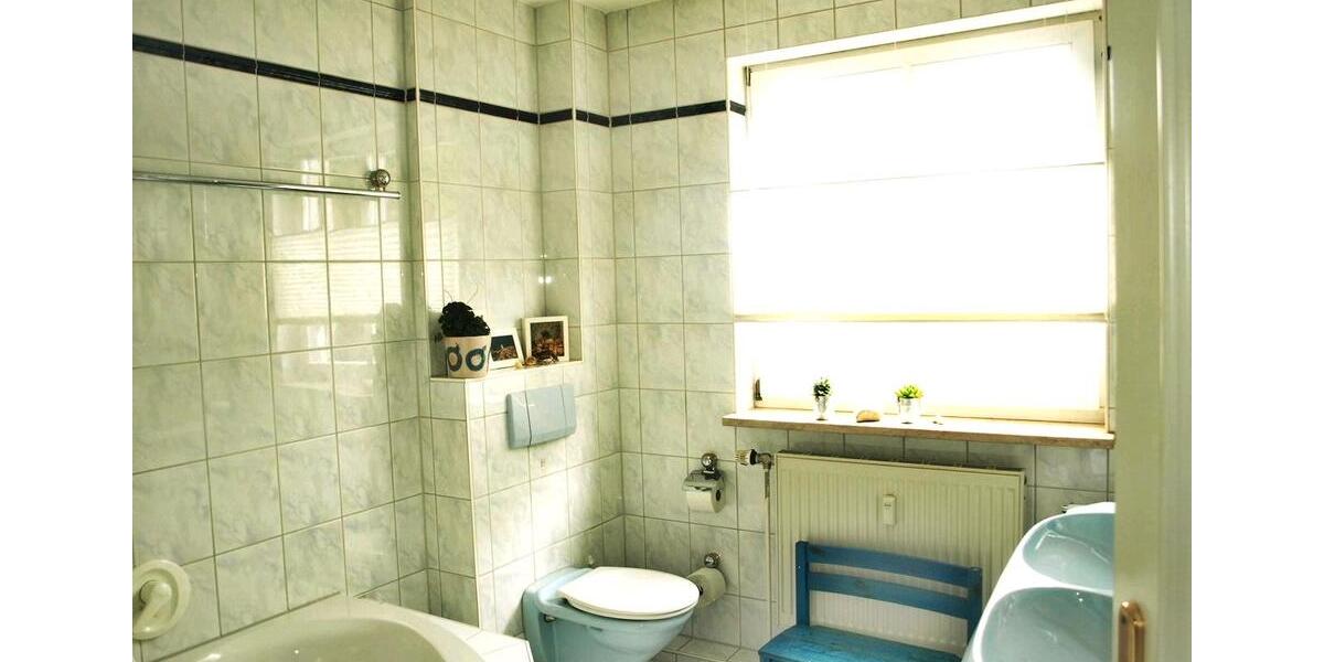 Doppelhaushälfte Bayreuth Bernecker Straße / Insel / Riedelsberg - 6 Zimmer, 145 m&sup2;, 1.500&euro; | Angebot:26338337
