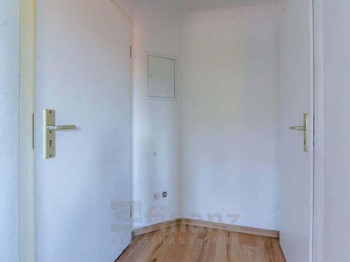 Mehrfamilienhaus, Wohnhaus Hohenstein-Ernstthal Ernstthal - 2 Zimmer, 450.000&euro; | Angebot:25746534