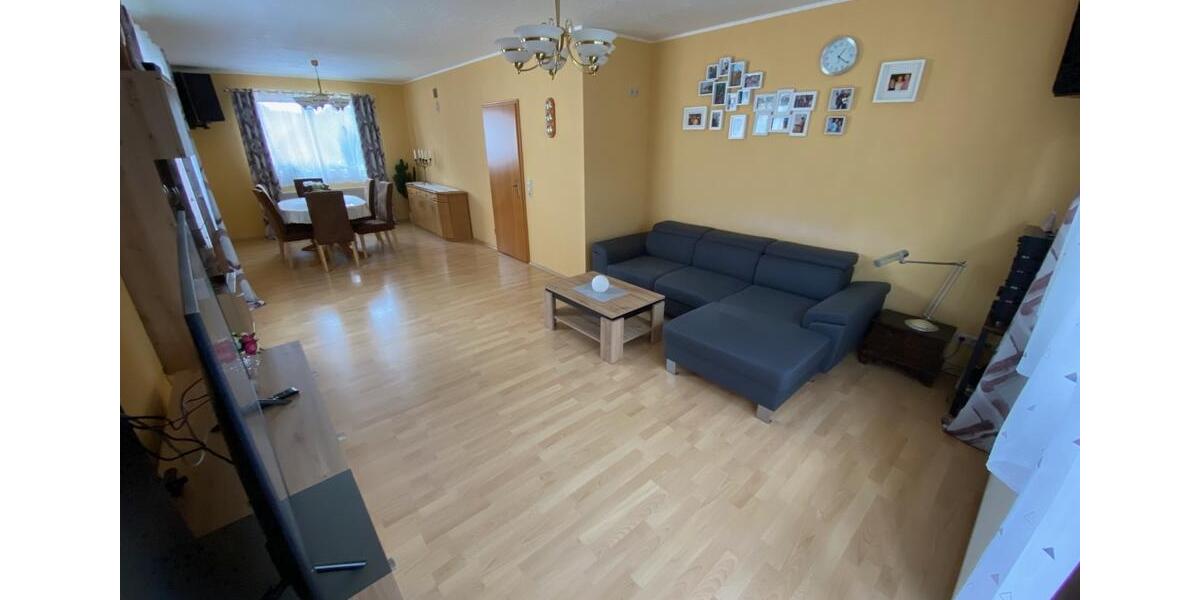 Einfamilienhaus Waldbröl - 6 Zimmer, 126 m&sup2;, 1.500&euro; | Angebot:26229000