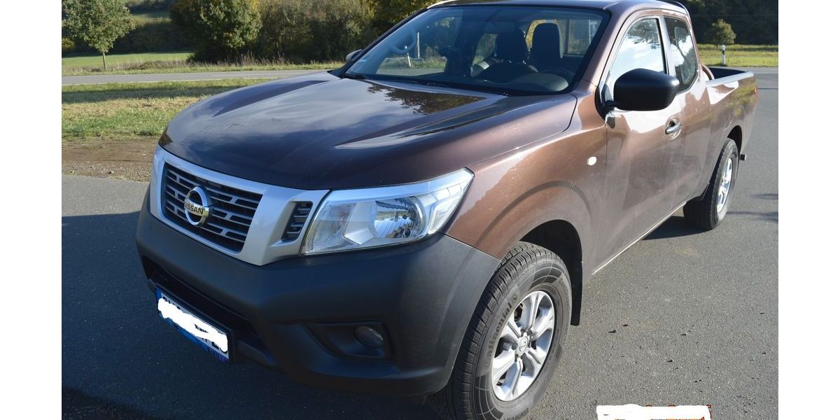 Nissan Navara 214.000 km 11.999 &euro; Wiesbaden 65203