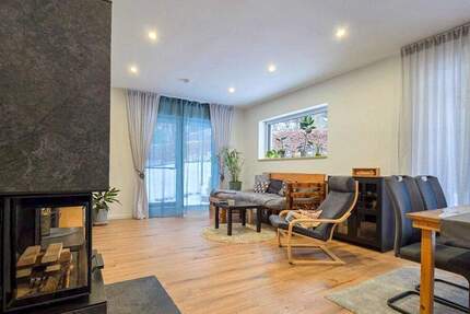 Haus Aue-Bad Schlema Bad Schlema - 4 Zimmer, 125 m&sup2;, 550.000&euro; | Angebot:25688364