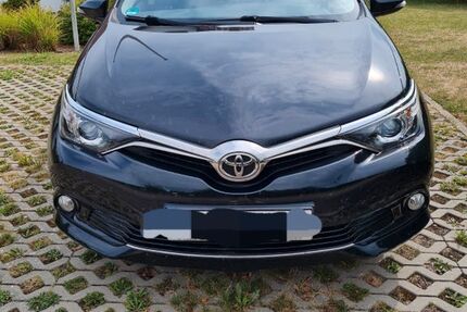 Toyota Auris 71.000 km 12.000 &euro; Ellwangen 73479