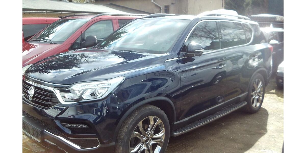 SsangYong REXTON 156.000 km 14.900 &euro; Limbach-Oberfrohna 09212