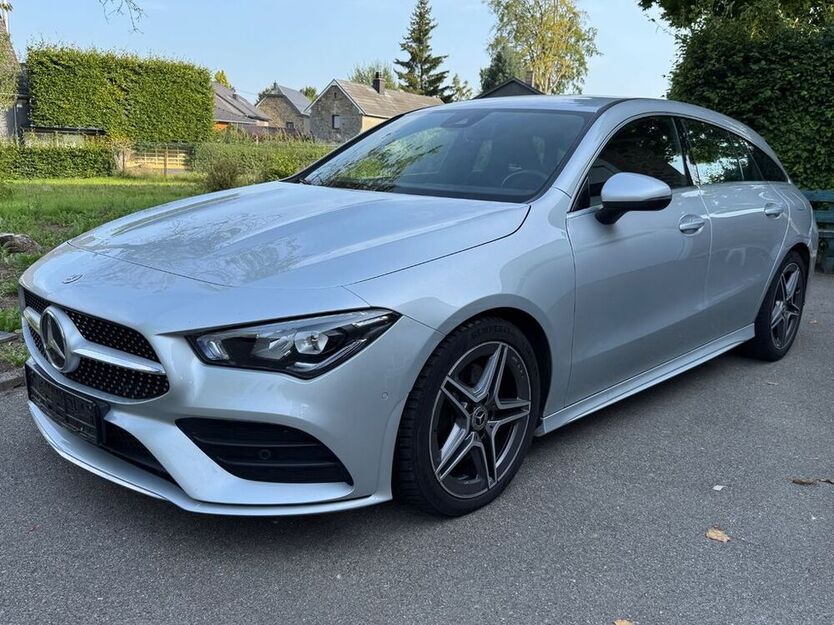 CLA 200 Shooting Brake