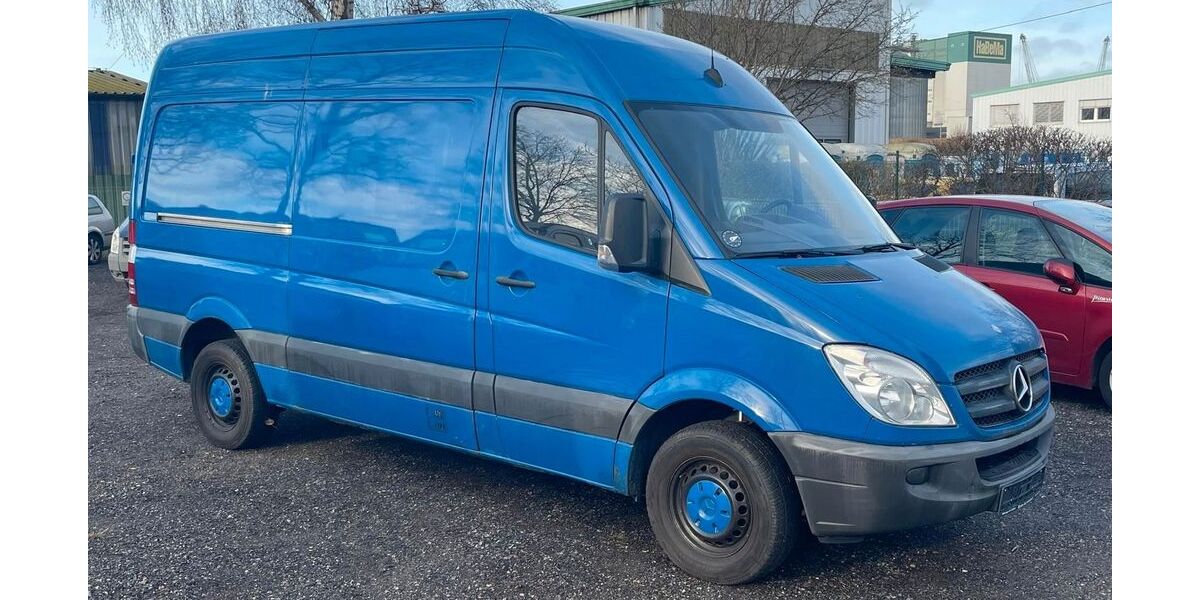 Mercedes-Benz Sprinter 136.000 km 8.700 &euro; Hamburg 21107