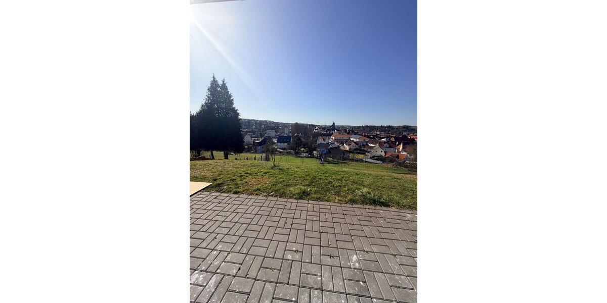 Erdgeschoßwohnung Sontra - 2 Zimmer, 82 m&sup2;, 600&euro; | Angebot:25283262