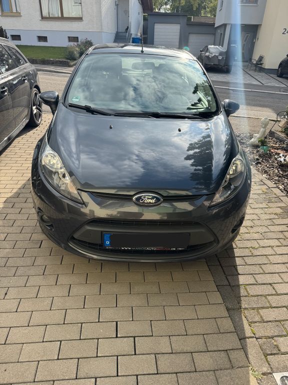 Ford Fiesta 92.000 km 4.800 € Mosbach 74821