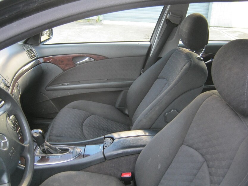 Mercedes-Benz E 220 CDI 288.000 km 1.999 € Bergneustadt 51702