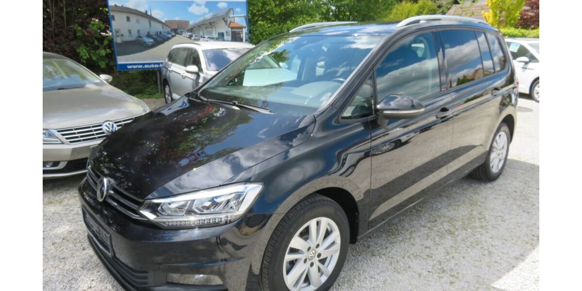VW Touran 70.500 km 24.950 &euro; Prießnitz 04654