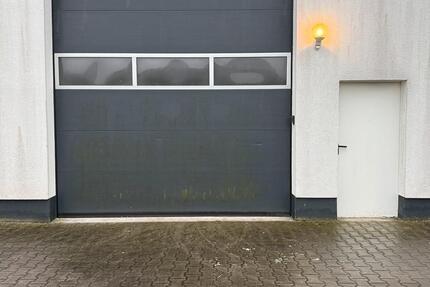 Halle zu vermieten zimmer