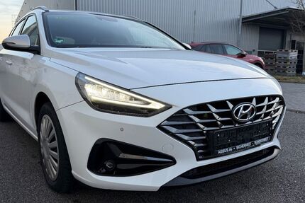 Hyundai i30 153.977 km 12.999 &euro; Hockenheim 68766