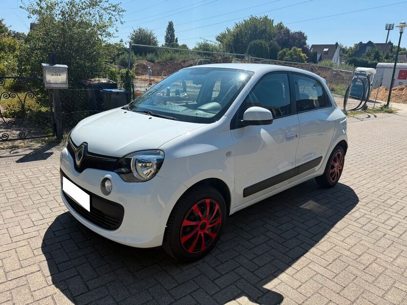 Renault Twingo 94.000 km 3.950 € Dusseldorf 40235