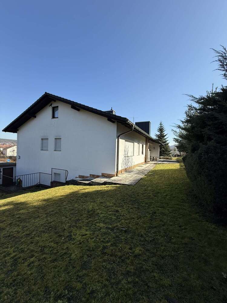 Haus zum Kaufen in Wörth am Main 540.000 € 193 m²