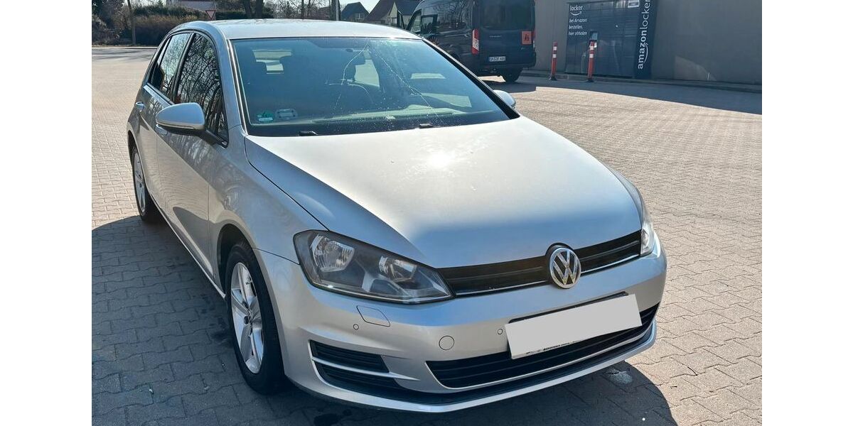 VW Golf 66.104 km 8.850 &euro; Zehna 18276