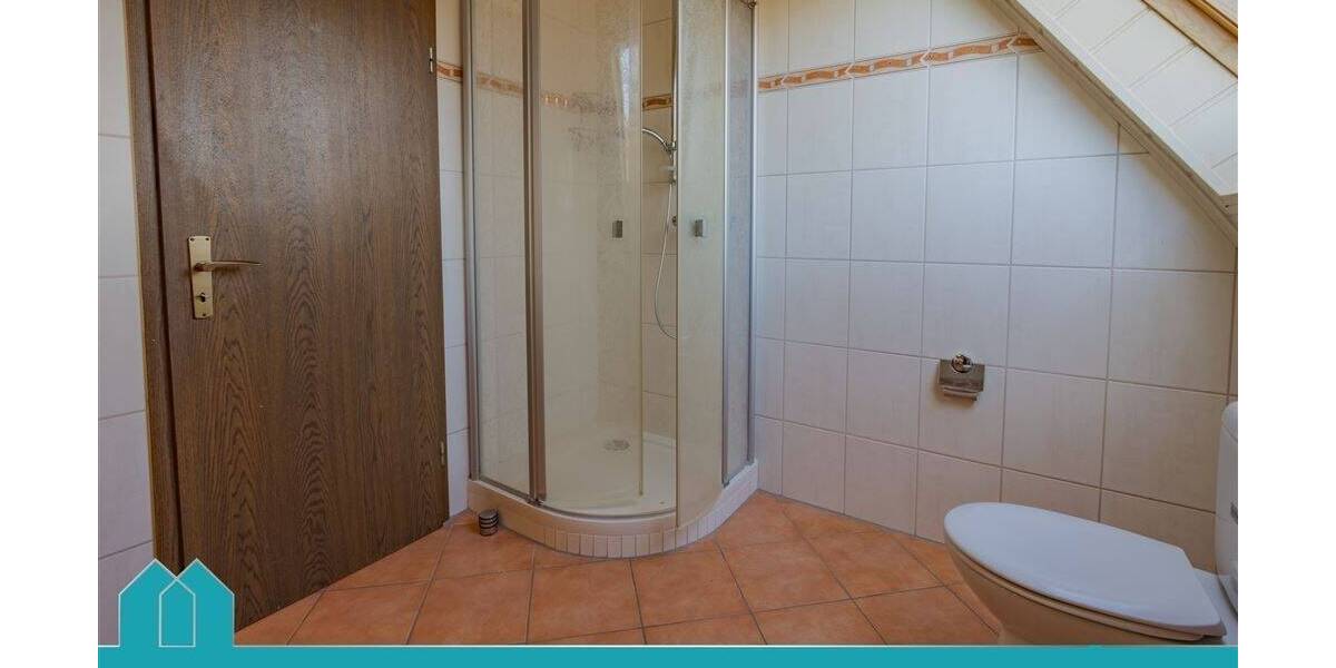 Einfamilienhaus Holtgast Holtgast - 8 Zimmer, 211 m&sup2;, 298.000&euro; | Angebot:25733858