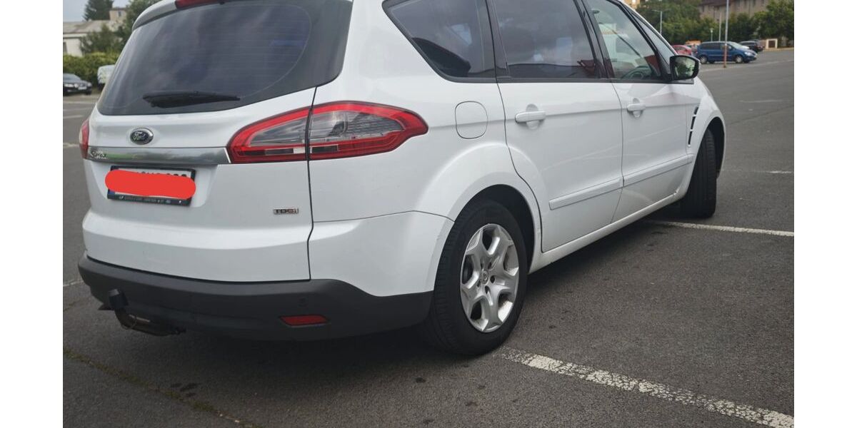 Ford S-Max 292.000 km 3.550 &euro; Borgsdorf 16556