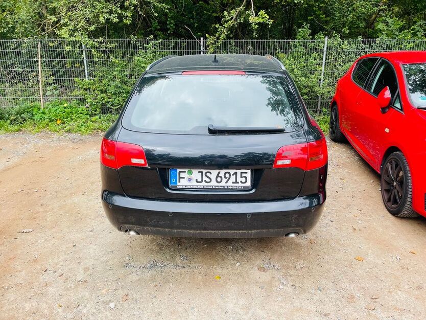 Audi A6 300.000 km 2.900 € Frankfurter 60439