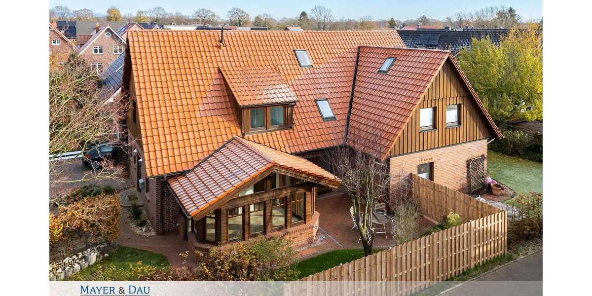 Haus zum Kaufen in Wiefelstede 695.000 € 270.53 m² 9 zimmer