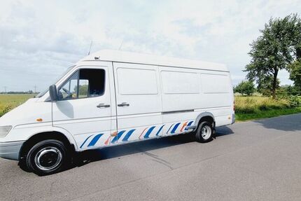 Mercedes Sprinter
