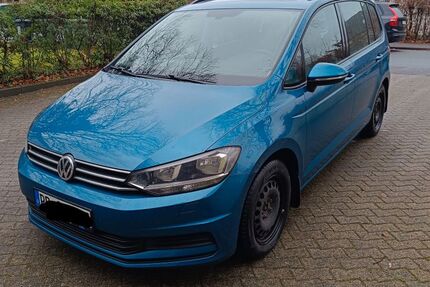 VW Touran 124.900 km 18.500 &euro; Paderborn 33100