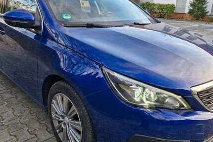 Peugeot 308 202.584 km 6.599 &euro; Dresden 01097