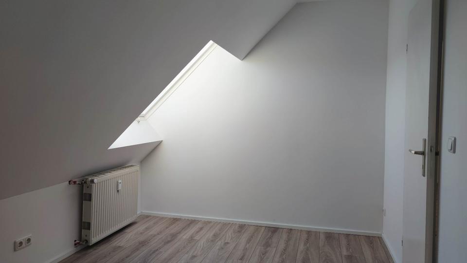 Etagenwohnung Stockelsdorf - 4.5 Zimmer, 95 m&sup2;, 950&euro; | Angebot:25419604