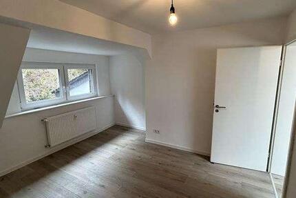 Wohnung Idar-Oberstein Oberstein - 5 Zimmer, 125 m&sup2;, 1.200&euro; | Angebot:26097687