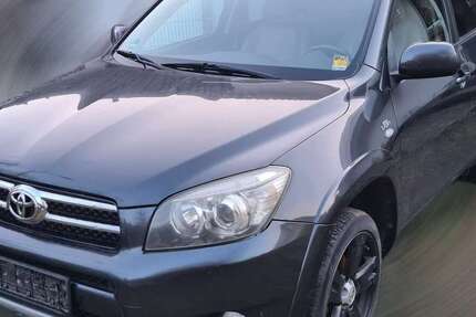 Toyota RAV 4 180.000 km 4.300 &euro; Bad Kreuznach, Stadt 55543
