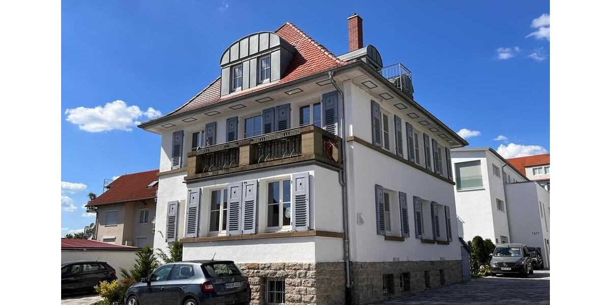 Helle 2-Zimmer-DG-Wohnung in zentrumsnaher Altstadtvilla 2 zimmer