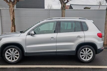 VW Tiguan 318.000 km 8.999 &euro; Frankfurt am/Main 60389