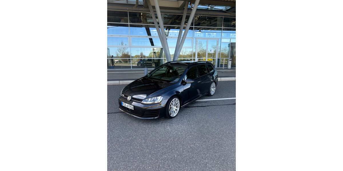 VW Golf 212.000 km 11.800 &euro; Krakow am See 18292